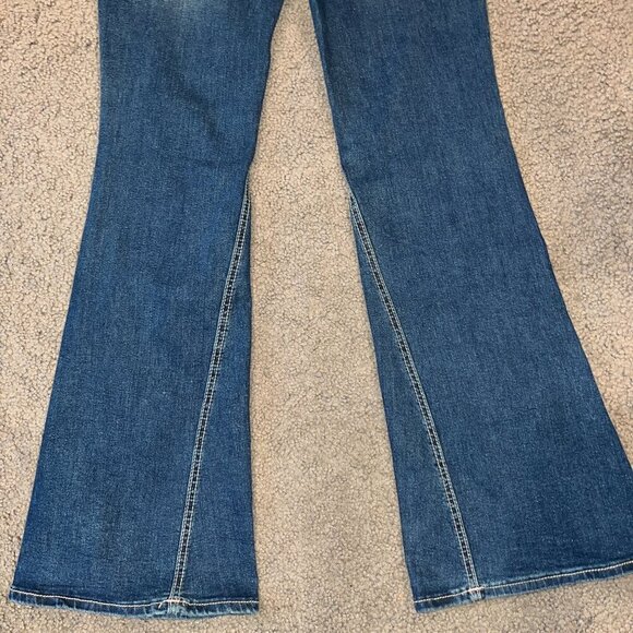 TRUE RELIGION JOEY MID RISE FLARE - New with Tags - Medium Harvest Wash -Size 29 - Picture 6 of 16